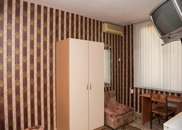 за гости דירה