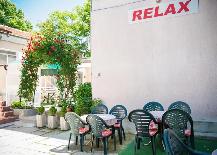 за гости * וארנה